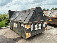 Archief afvalcontainer - afbeelding 2 van  4
