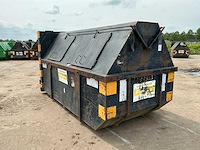 Archief afvalcontainer - afbeelding 2 van  4