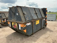 Archief afvalcontainer - afbeelding 1 van  5