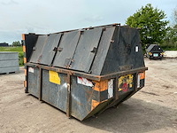 Archief afvalcontainer - afbeelding 2 van  5