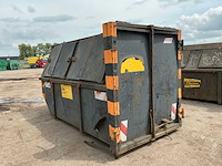Archief afvalcontainer - afbeelding 4 van  5