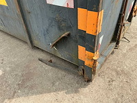 Archief afvalcontainer - afbeelding 5 van  5