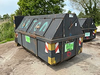 Archief afvalcontainer - afbeelding 2 van  4