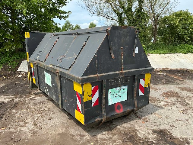 Archief afvalcontainer - afbeelding 2 van  4