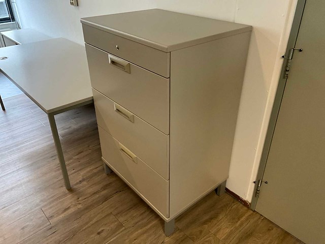 Archief ladekast (4x) - afbeelding 4 van  6