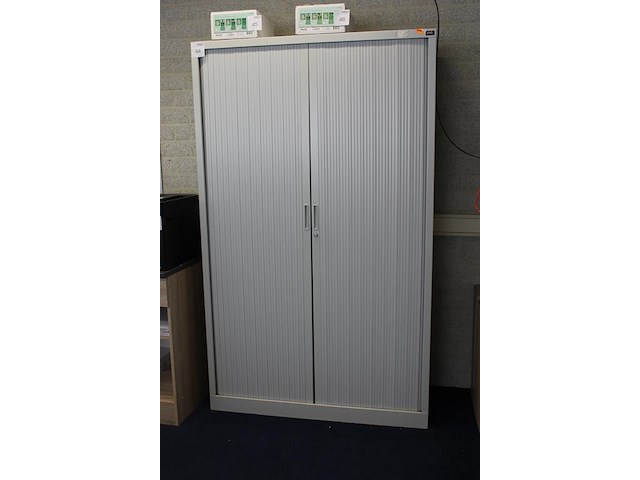 Archiefkast met 2 roldeuren 120 x 45 x 195 cm. sleutel ontbreekt. let op: exclusief inhoud. - afbeelding 2 van  2