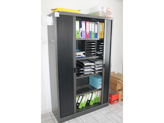 Archiefkast met 2 roldeuren. afmeting 120 x 45 x 198 cm. let op: exclusief inhoud. - afbeelding 3 van  3