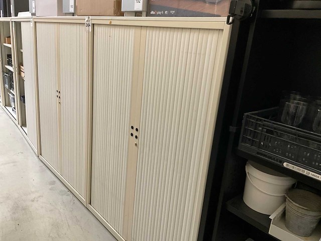Archiefkast met inhoud (2x) - afbeelding 2 van  4