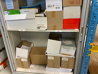 Archiefkast met inhoud (2x) - afbeelding 2 van  6