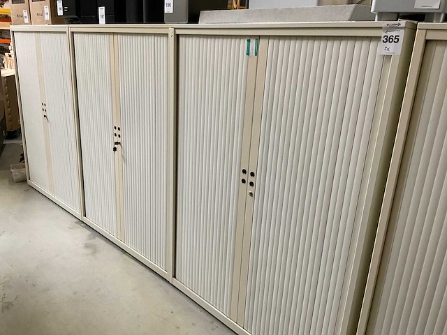 Archiefkast met inhoud (3x) - afbeelding 1 van  6