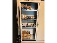 Archiefkast met inhoud - afbeelding 2 van  3