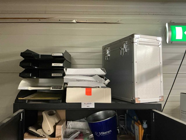 Archiefkast met inhoud - afbeelding 6 van  6