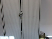 Archiefkast met twee roldeuren, afm. 120 x 48 x 198 cm. - afbeelding 2 van  3