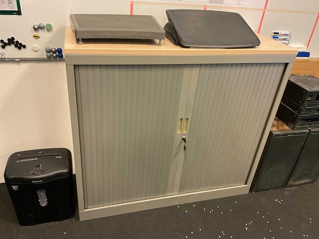 Archiefkast, whiteboard en diverse - afbeelding 6 van  10