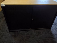 Archiefkast zwart met houten blad - afbeelding 1 van  5