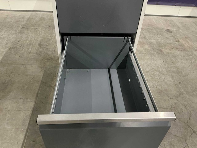 Archiefkast - afbeelding 8 van  9