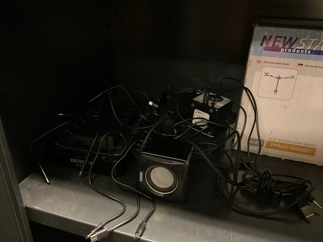 Archiefkasten met diverse ict - afbeelding 3 van  14