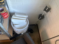 Archiefkasten met inhoud - afbeelding 5 van  12