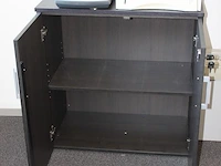 Archiefkastje met twee deuren. afmeting 80 x 45 cm. hoogte 83 cm - afbeelding 2 van  2
