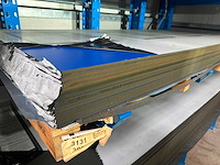 Archipan g-com 3131 gentiaan blauw uv+ hpl plaat 3050x1300x8mm - afbeelding 3 van  6