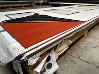 Archipan g-com 4252 acajou uv+ hpl plaat 3050x1300x6mm - afbeelding 1 van  3