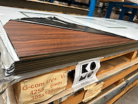 Archipan g-com 4255 donker olijf uv+ hpl plaat 3050x1300x6mm - afbeelding 1 van  4
