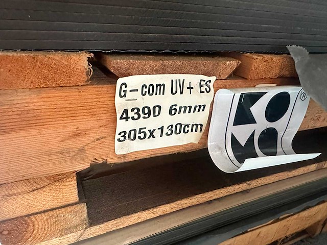Archipan g-com 4390 bubinga uv+ hpl plaat 3050x1300x6mm - afbeelding 5 van  6