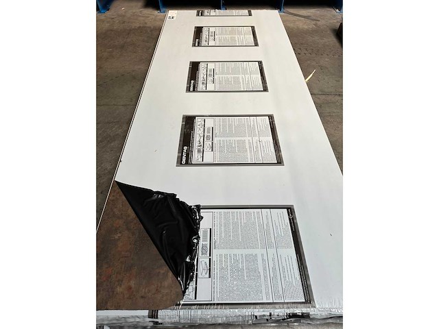 Archipan g-com 5629 metallic oxid 1 uv+ hpl plaat 3050x1300x6mm - afbeelding 2 van  2