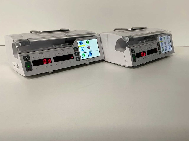 Arcomed - syramad usp6000 - spuitpomp (2x) - afbeelding 1 van  5