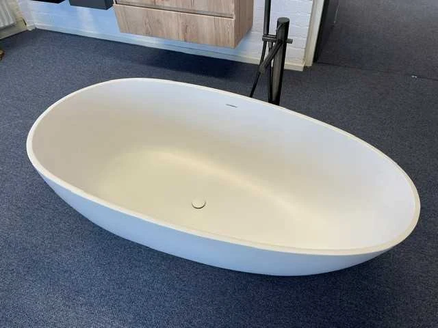 Arcqua - lima - vrijstaand ligbad 170 x 86 cm - afbeelding 2 van  7