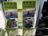 Arctic cat presentatie rek (3x) - afbeelding 3 van  3
