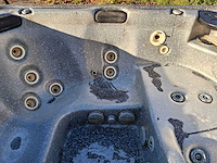 Arctic spas 4 persoons jacuzzi en buitenspa - afbeelding 8 van  28