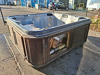 Arctic spas 4 persoons jacuzzi en buitenspa - afbeelding 13 van  28
