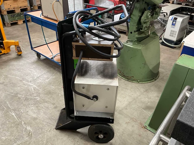 Arcweld lr450 lasrobot stroombron - afbeelding 3 van  4