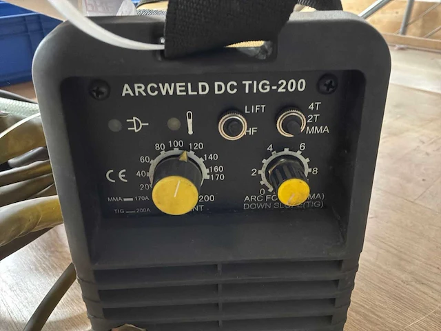 Arcweld tig-200 tig lasapparaat - afbeelding 2 van  3
