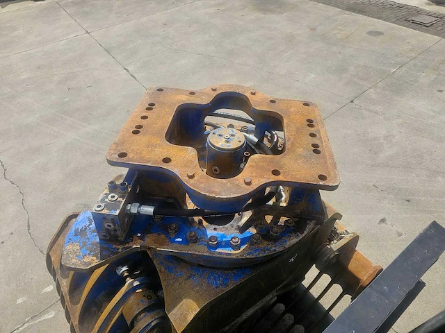 Arden s1702 hydraulische sorteergrijper – 820 liter – 360° draaibaar – 22-27 ton - afbeelding 7 van  10
