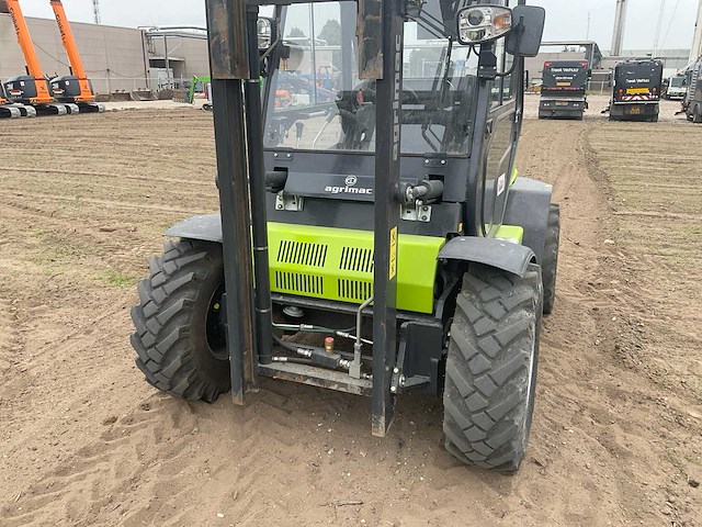 Argimac tw25 4x4 ruwterein vorkheftruck - afbeelding 2 van  18