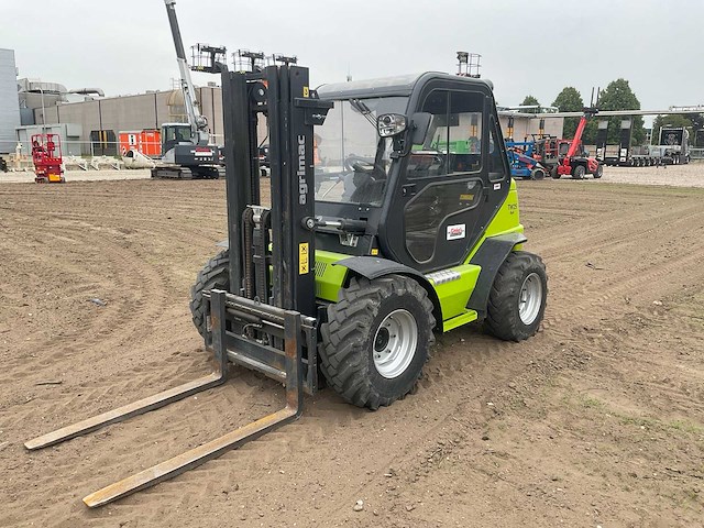 Argimac tw25 4x4 ruwterein vorkheftruck - afbeelding 1 van  18