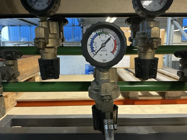 Argon verdeelstation - afbeelding 4 van  4