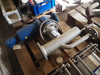 Ari - afbeelding 2 van  6