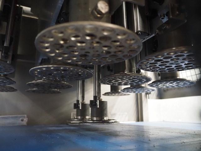 Ariana technology ltd - afbeelding 2 van  18