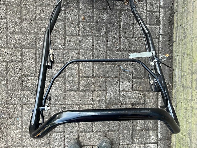 Ariens 22” string trimmer - afbeelding 6 van  7
