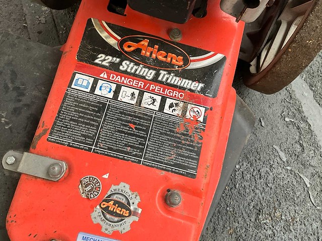 Ariens onkruidborstel - afbeelding 8 van  9