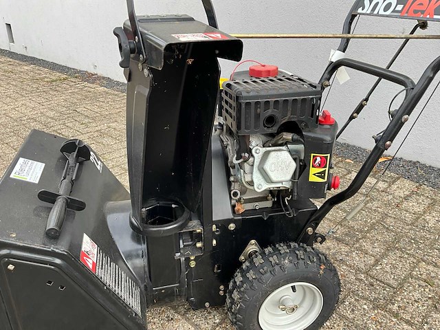 Ariens sno-tek 22 sneeuwblazer / sneeuwfrees - afbeelding 6 van  8