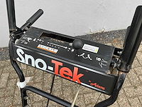 Ariens sno-tek 22 sneeuwblazer / sneeuwfrees - afbeelding 7 van  8