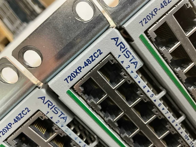 Arista 720xp-48zc2 networking - afbeelding 2 van  2