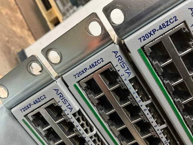 Arista 720xp-48zc2 networking - afbeelding 2 van  2