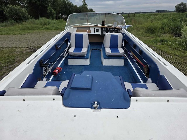Aristocraft 19 / heku - speedboot 140 pk met trailer - afbeelding 2 van  40