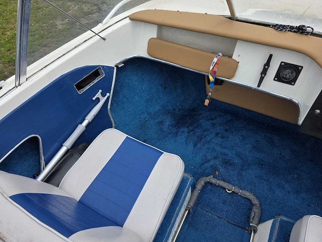 Aristocraft 19 / heku - speedboot 140 pk met trailer - afbeelding 15 van  40