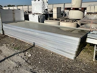Arktrade - kweektafel met eb- en vloedbodem 445 x 170 cm (22x) - afbeelding 2 van  9